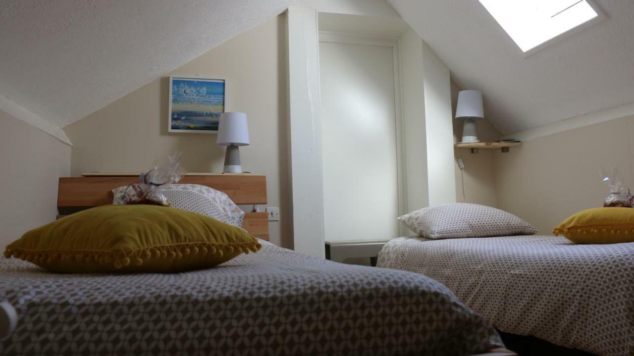 Les Parides Bed & Breakfast Boulogne-sur-Mer Bagian luar foto